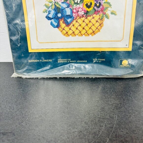 Sunset Garden Flowers Counted Cross Stitch Kit Basket Summer 1986 Vintage 2934 - Picture 6 of 9